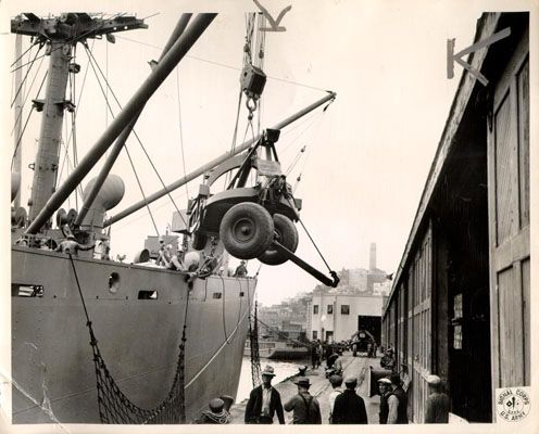 san francisco waterfront, loading military equipment, world war 2